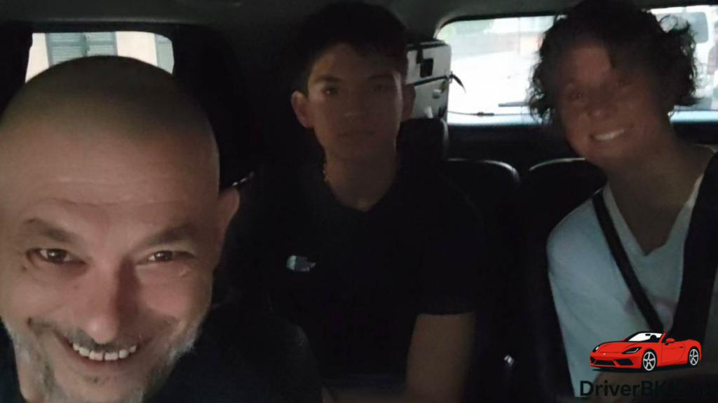 รถเช่าพร้อมคนขับตลาดร่มหุบ