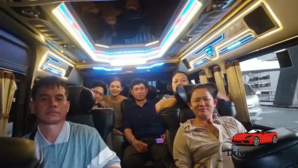 รถเช่าพร้อมคนขับสนามบิน"